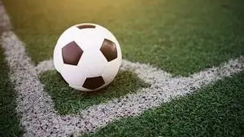 完美世界CS挑战赛系列赛1中3DMAX问鼎冠军