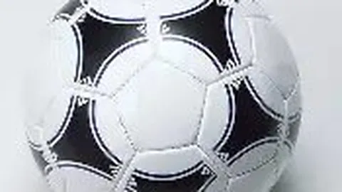 张博源闪耀赛场，山东男篮U18队十五运会银牌荣耀归来