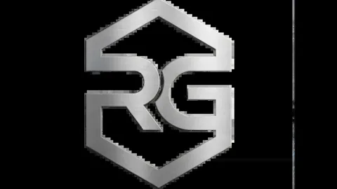 “省港杯赛事在即，周穗安教练预览粤港对决盛况空前。”